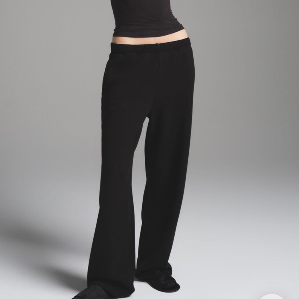 SKIMS Black Women's Track Pants